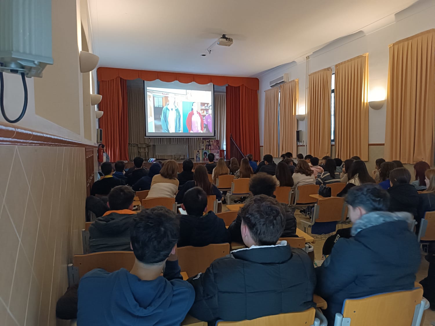 Presentación a los Jóvenes