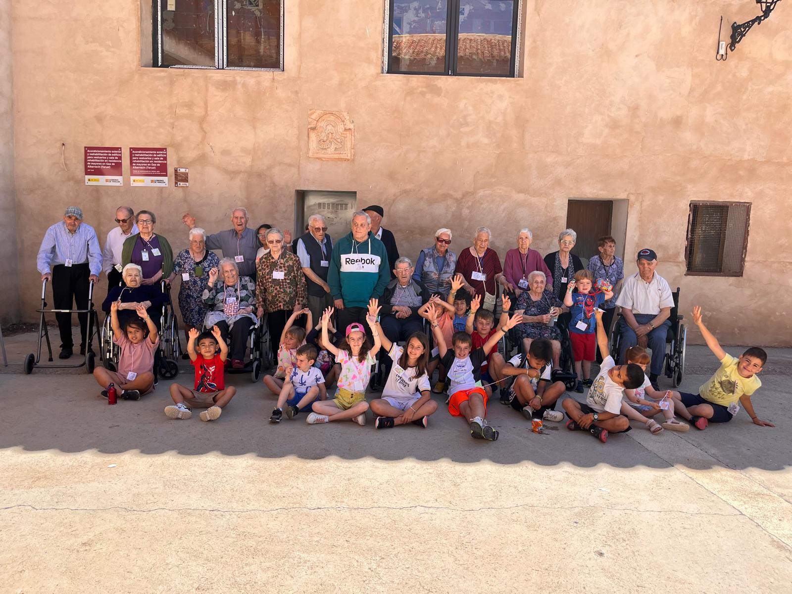 Encuentro intergeneracional en Gea