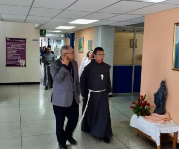 Visita Arzobispo Venezuela
