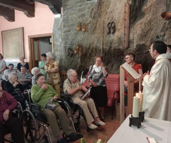 FIESTA DE LA VIRGEN DEL CARMÉN EN VILLAFRANCA DEL BIERZO