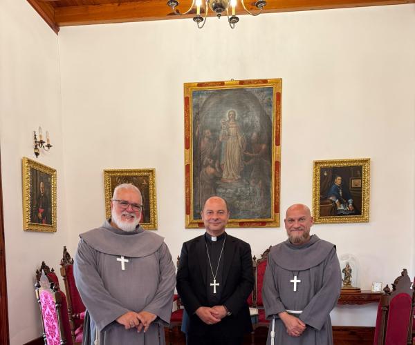 Visita Canónica Casa Familiar y Centros de la Laguna