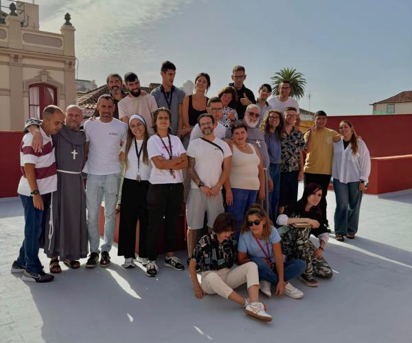 Visita Canónica Casa Familiar y Centros de la Laguna