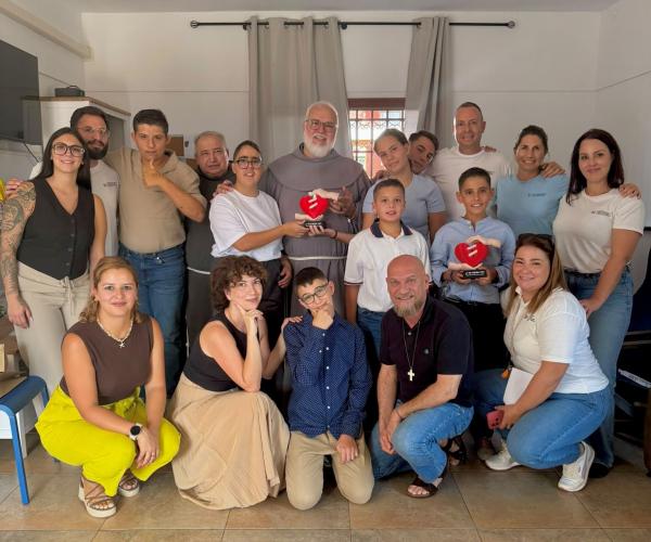 Visita Canónica Casa Familiar y Centros de la Laguna